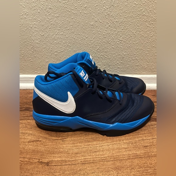 nike air max emergent price